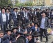 אל תצאו מהבית: עומר אדם שתי הופעות ענק, והפגנות חסימת כבישים ועומסים כבדים. מומלץ להיערך מראש