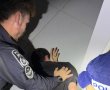 קטין נעצר בחשד לביצוע שוד אלים בתחנת דלק בעיר: