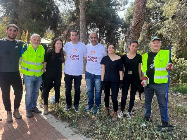 דובורת גדרה 