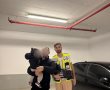 פעוט ננעל בשגגה ברכב בגן יבנה  וחולץ בשלום 
