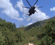 חילוץ דרמטי בהרי ירושלים: ילד בן 11 פונה במסוק לאחר שהתמוטט בנחל קטלב | צפו