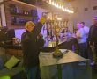 המתנדבים בסניף אשדוד חגגו הדלקה - וכולם הגיעו 
