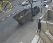 7 דקות אחרי האזעקה: שבר יירוט ענק צונח בעוצמה ליד נער שאנן (וידאו)