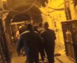 פשיטה לילית על מאה שערים: 8 שב"חים נתפסו במחבוא באתר בנייה • צפו