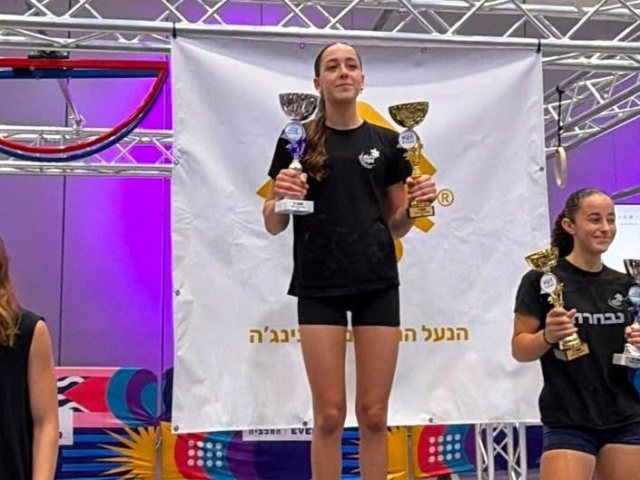 יהב רוזנר, אלופת נינג'ה ישראל 2026 (צילום: פייסבוק תיכון דרכא)