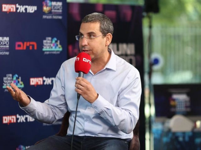 ראש המועצה סהר פינטו (צילום: לירון מולדובן - ישראל היום)