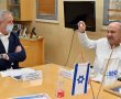 כמאה איש יחוסנו נגד קורונה ב1.11 במכון הביולוגי בנס ציונה, במסגרת ניסוי קליני ראשון לחיסון שפותח בו.